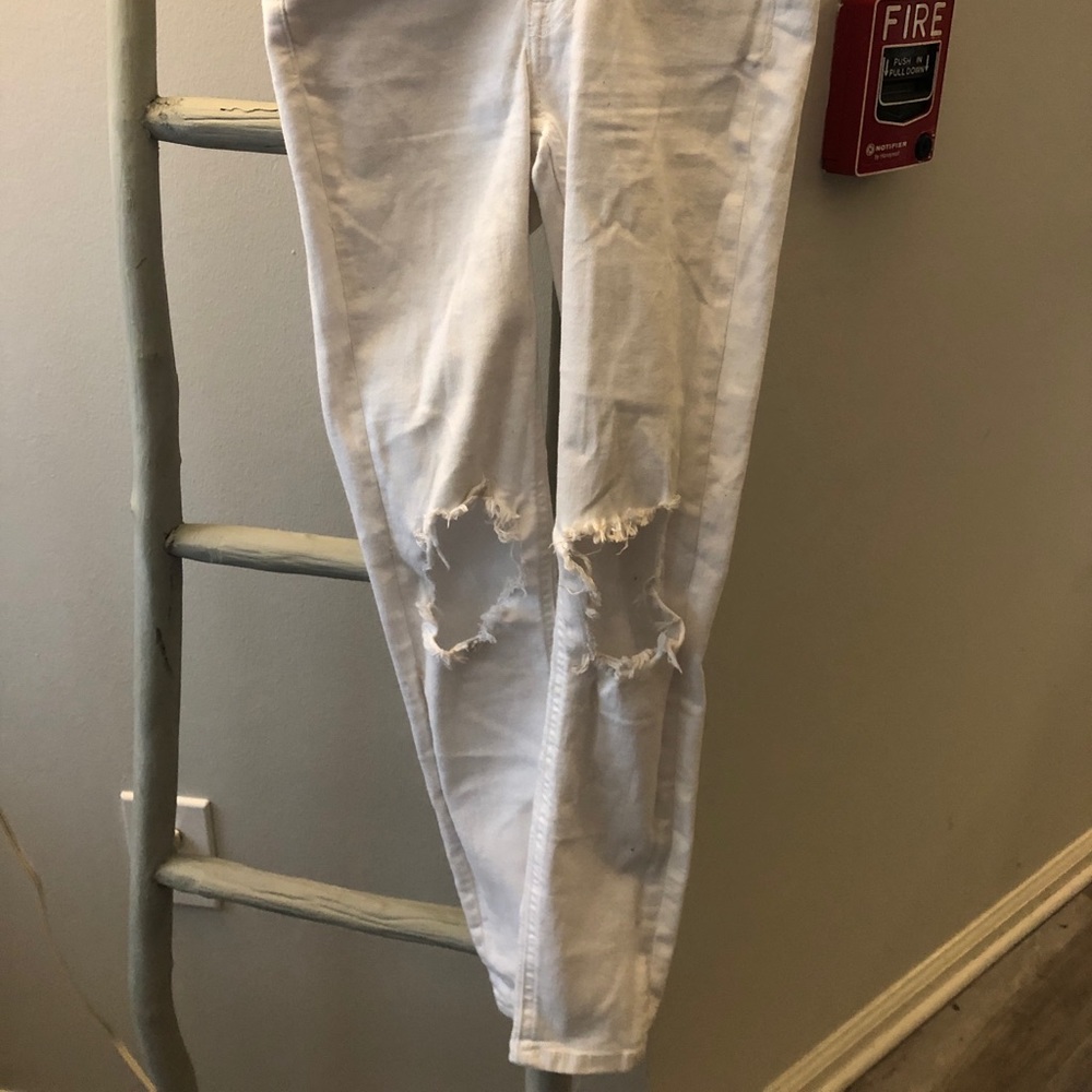 White Free People busted knees jeans